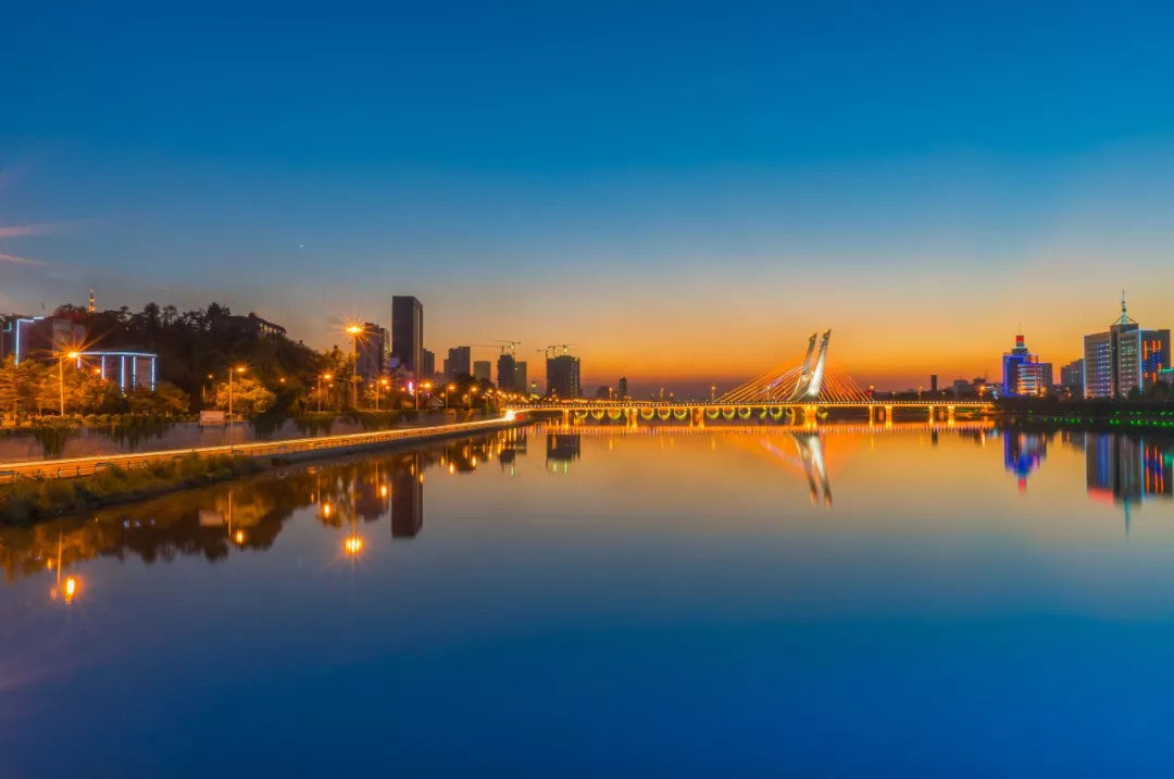 抚顺小巷深处的独特美食风情